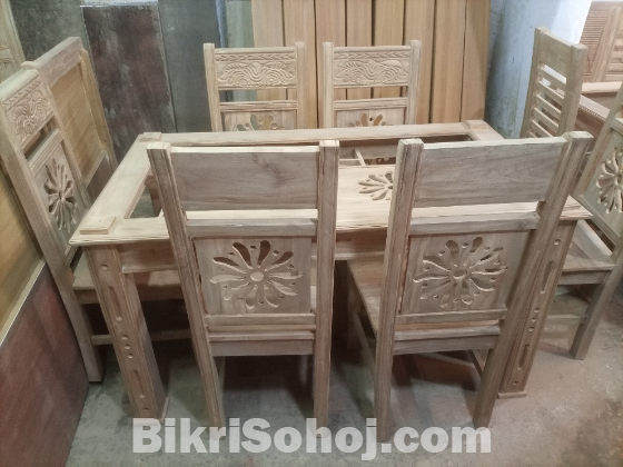 সেগুন কাঠের ডাইনিং টেবিল